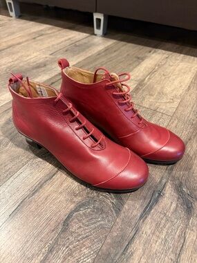 3629 Gudrun Sjoden Brown Leather Lace-Up Booties Boots Size 40 Red